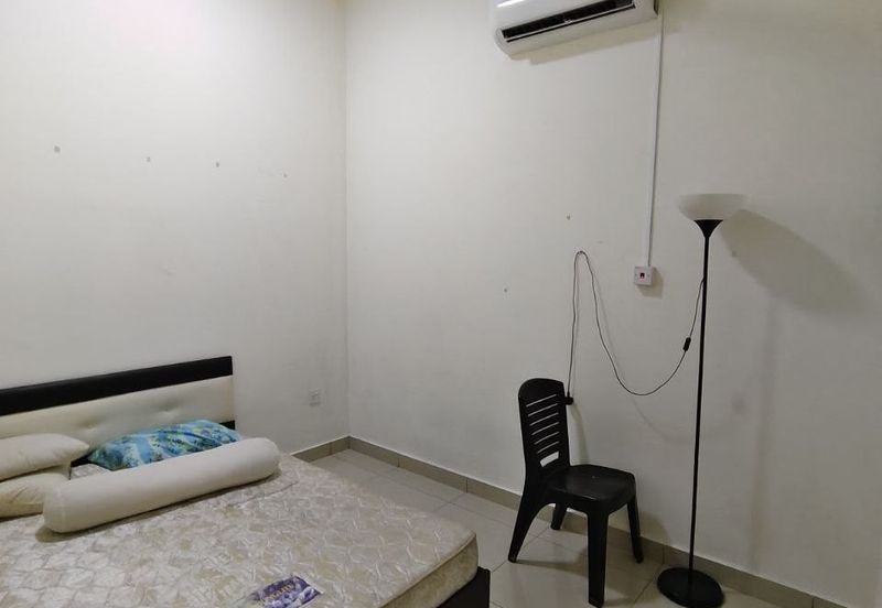 Ipoh klebang putra partial furnished facing field single storey house for rent