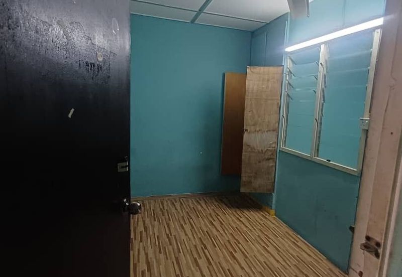 Ipoh taman cempaka double storey house for rent