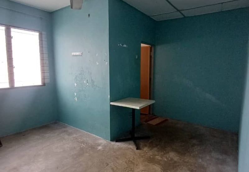 Ipoh taman cempaka double storey house for rent