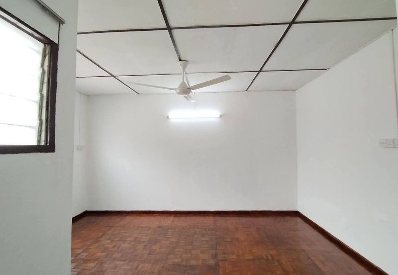 Ipoh bercham renovated extended double storey house for rent