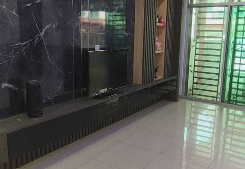 Ipoh meru perdana partial furnished 2 storey house for rent