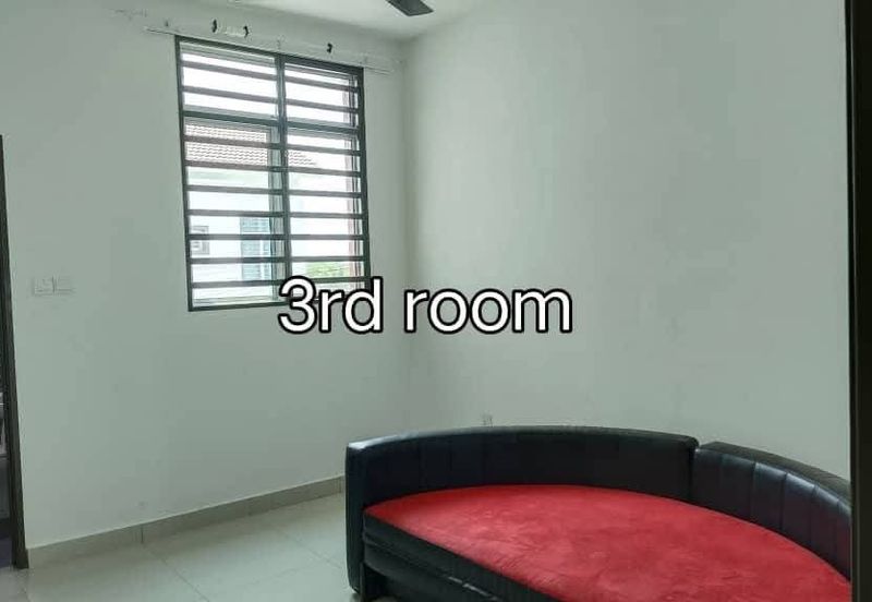 Ipoh meru perdana partial furnished 2 storey house for rent