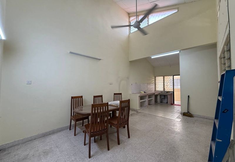 Ipoh bercham super big extended single storey house for sale