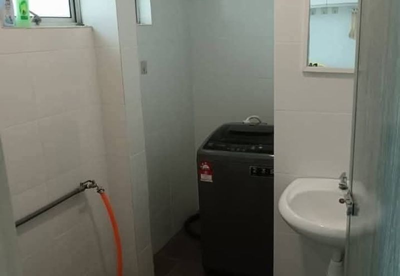 Ipoh Jalan Kuala Kangsar Genesis fully furnished gated guarded upper unit 1.5 sty townhouse for saleBercham Single Story Nice House For Sale   Asking 