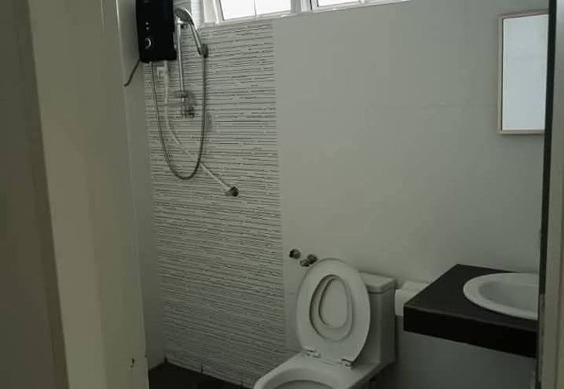 Ipoh Jalan Kuala Kangsar Genesis fully furnished gated guarded upper unit 1.5 sty townhouse for saleBercham Single Story Nice House For Sale   Asking 