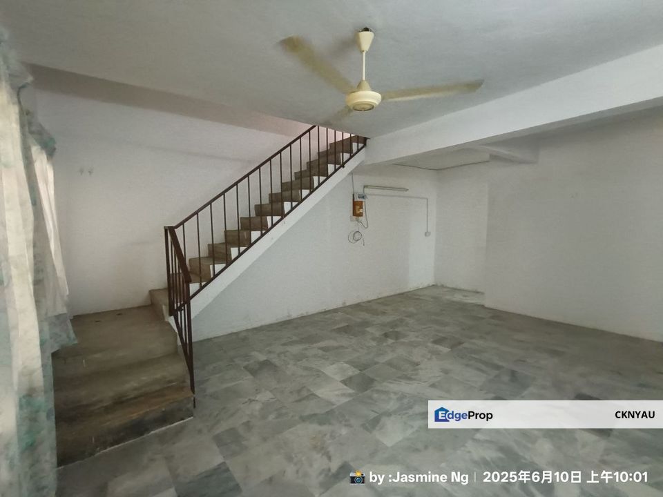 Ipoh batu gajah fully extended 2 storey house for sale, Perak, Batu Gajah