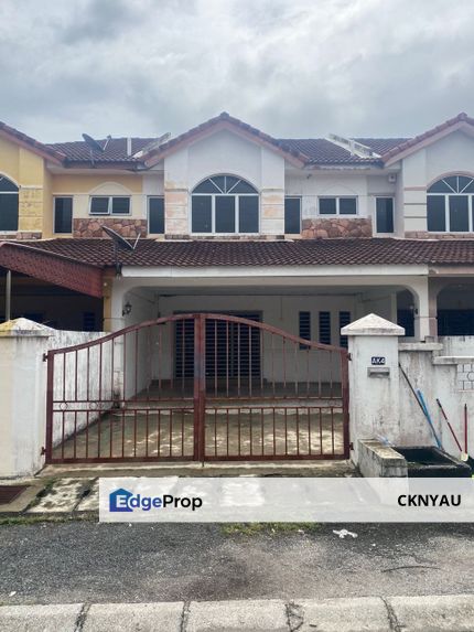 Ipoh bercham tropicana partial furnished move in condition double storey house for rent, Perak, Ipoh