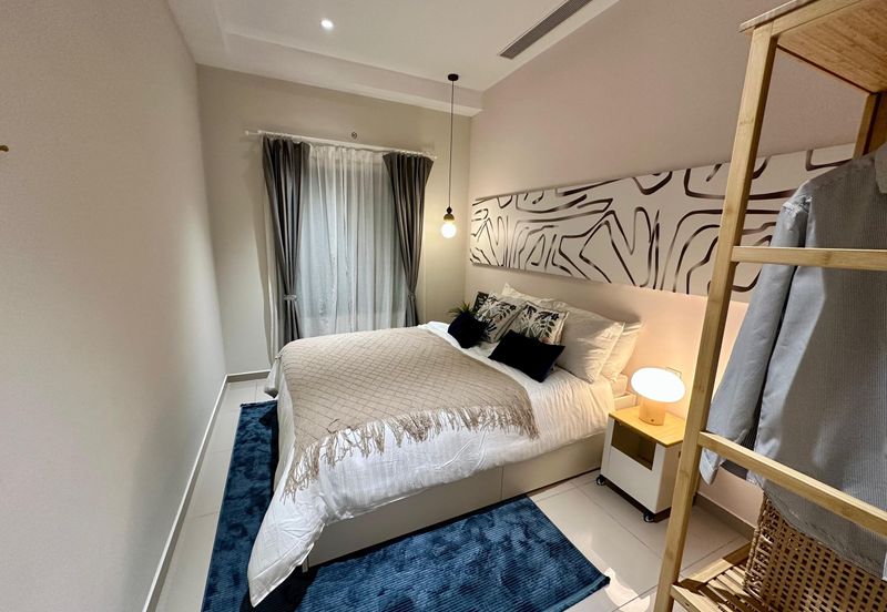 SEIRAS RESIDENCES, UTROPOLIS BATU KAWAN