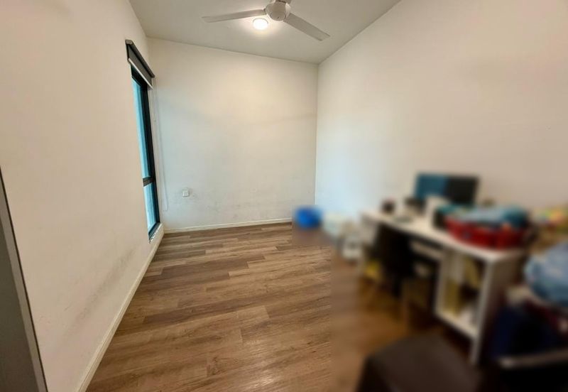 Semi-Furnished Unit @ Suasana @ Utropolis Batu Kawan