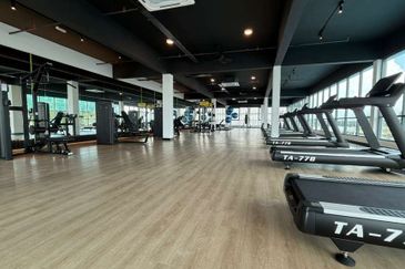 SAVANA @ UTROPOLIS Batu Kawan 4 Bedrooms Condo - NEWLY COMPLETED (CCC OBTAINED)