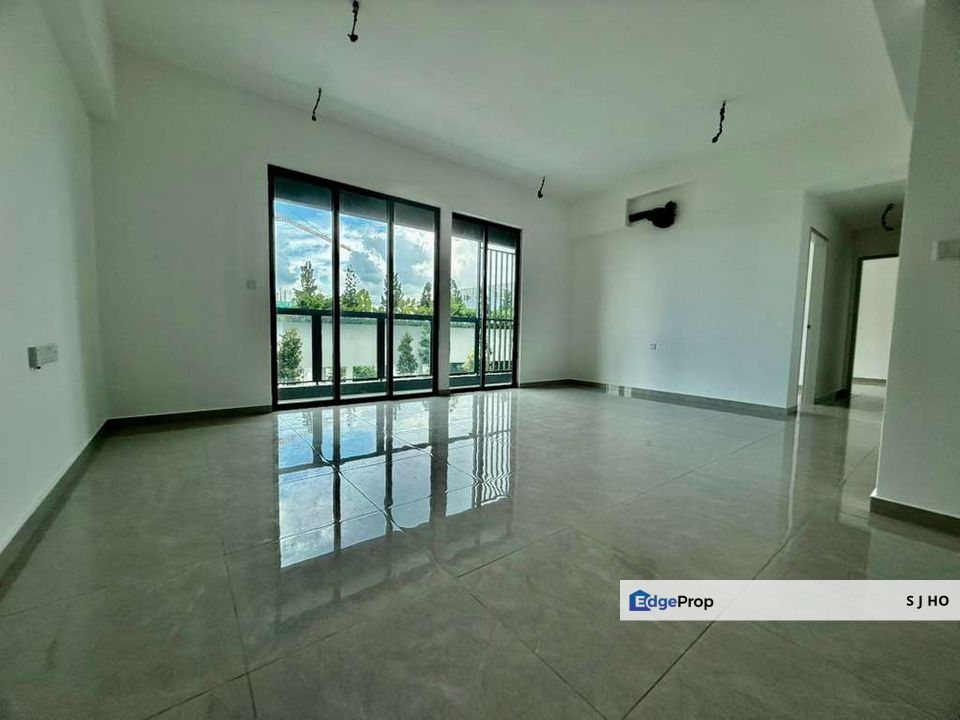 SAVANA @ UTROPOLIS Batu Kawan 4 Bedrooms Condo - NEWLY COMPLETED (CCC OBTAINED), Penang, Batu Kawan