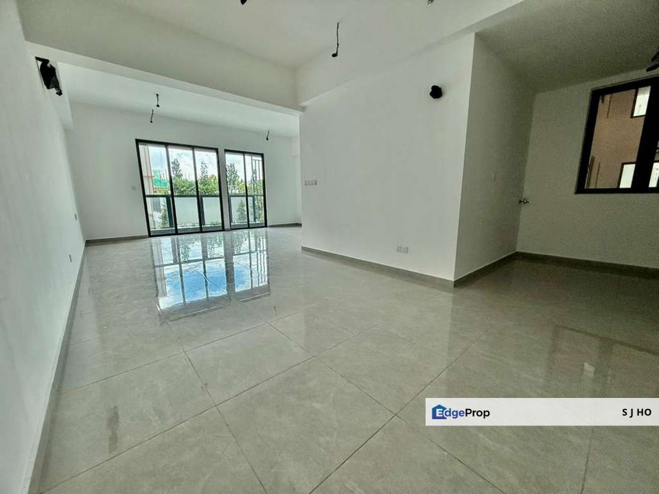SAVANA @ UTROPOLIS Batu Kawan 4 Bedrooms Condo - NEWLY COMPLETED (CCC OBTAINED), Penang, Batu Kawan