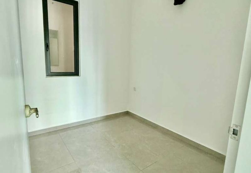 SAVANA @ UTROPOLIS Batu Kawan 4 Bedrooms Condo - NEWLY COMPLETED (CCC OBTAINED)