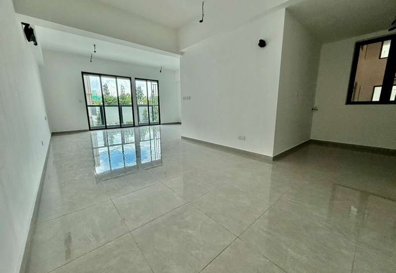 SAVANA @ UTROPOLIS BATU KAWAN - NEWLY COMPLETED PROPERTY - BKIP EMPLOYEE CORPORATE DEAL AVAILABLE!!