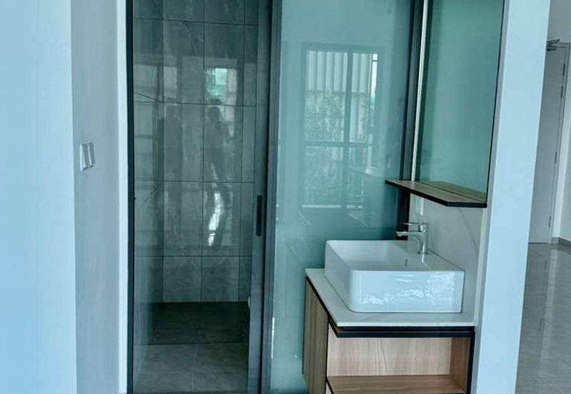 SAVANA @ UTROPOLIS BATU KAWAN - NEWLY COMPLETED PROPERTY - BKIP EMPLOYEE CORPORATE DEAL AVAILABLE!!