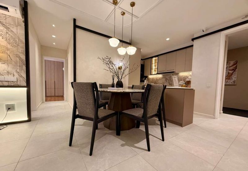 The LightHauz - Luxury Seafront Service Suites @ Penang Waterfront