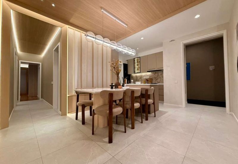 The LightHauz - Luxury Seafront Service Suites @ Penang Waterfront