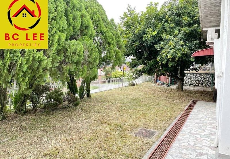 Single Storey Bungalow Mantin