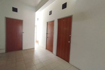 First Floor Shop lot Seremban 2 Near Aeon Seremban 2