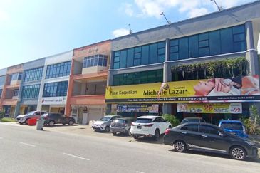 First Floor Shop lot Seremban 2 Near Aeon Seremban 2