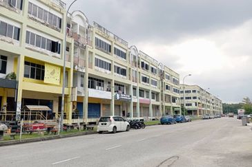 First Floor Shop lot Seremban 2 Near Aeon Seremban 2