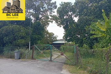 16 Lot Individual Title Residential Land Beside Residential House Seremban Town