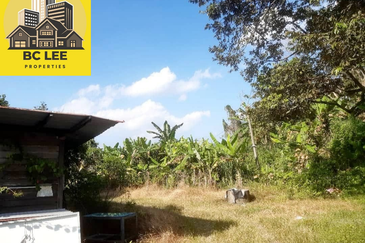 16 Lot Individual Title Residential Land Beside Residential House Seremban Town