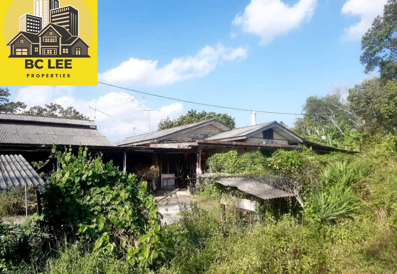 16 Lot Individual Title Residential Land Beside Residential House Seremban