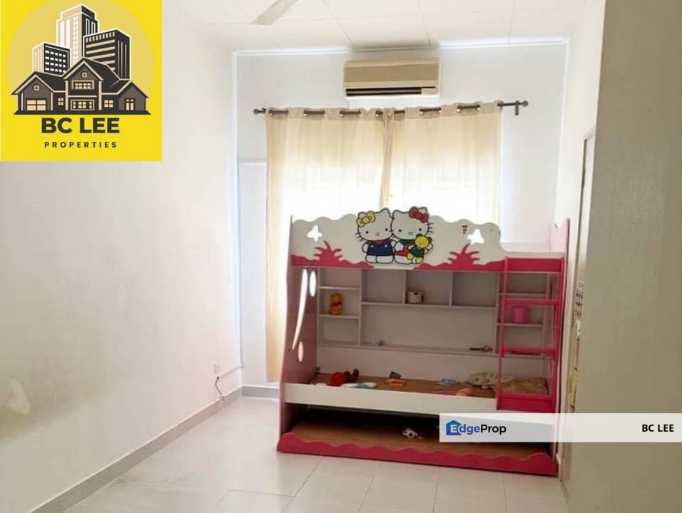 Free Hold Summer Saujana Indah Seremban 2 Double Storey, Negeri Sembilan, Seremban