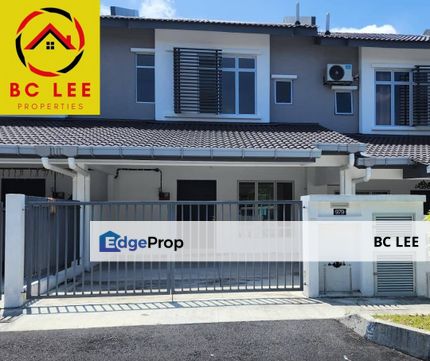 Taman Iringan Bayu Aury Mambau Seremban Double Storey For Sale, Negeri Sembilan, Seremban