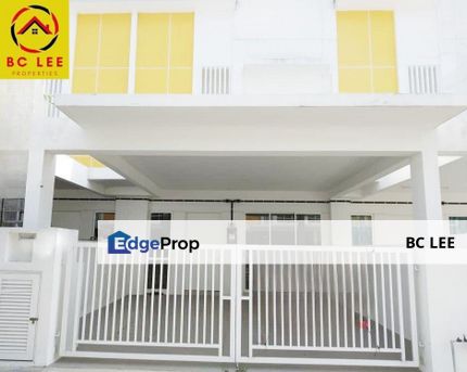 LOW BOOKING SURIAMAN 1 Bandar Sri Sendayan Double Storey Seremban 2, Negeri Sembilan, Seremban