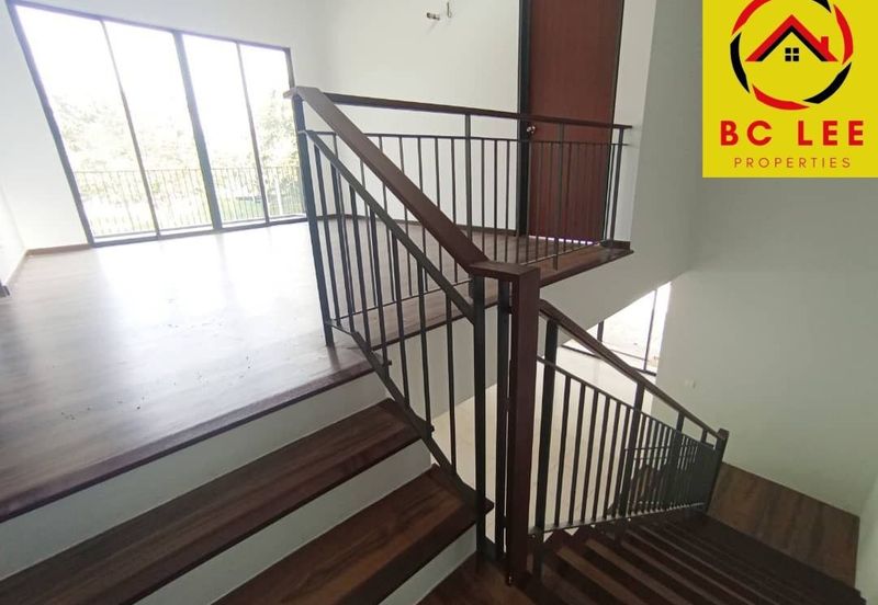 NEW UNIT CORNER GATED Kajang East 2 Storey Bandar Teknologi Kajang Semenyih