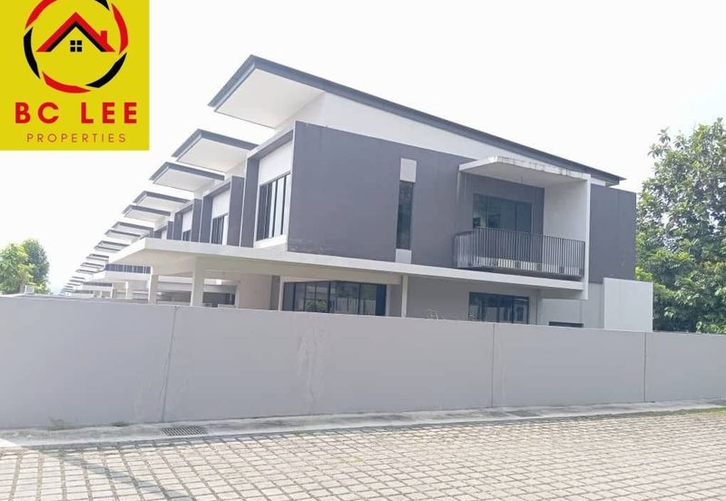 NEW UNIT CORNER GATED Kajang East 2 Storey Bandar Teknologi Kajang Semenyih