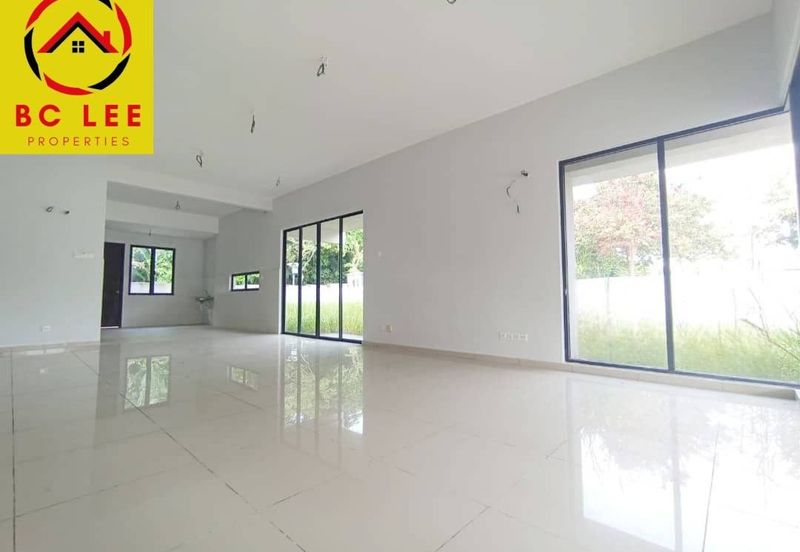 NEW UNIT CORNER GATED Kajang East 2 Storey Bandar Teknologi Kajang Semenyih