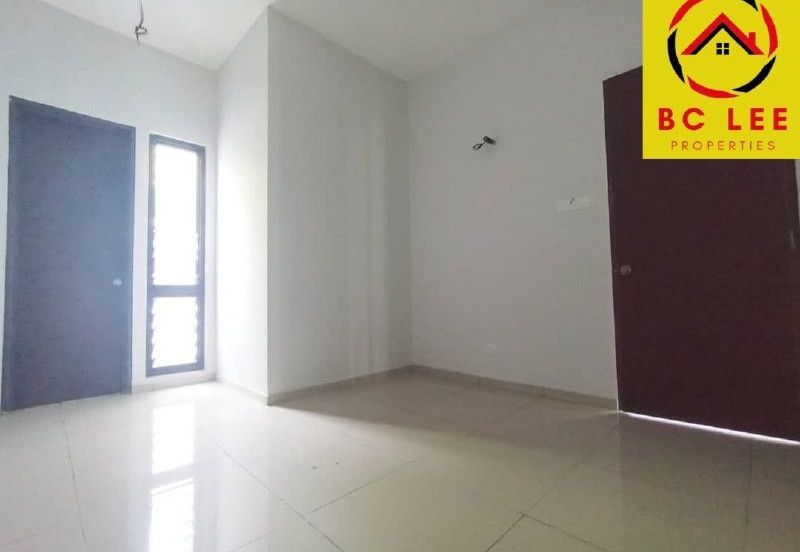 NEW UNIT CORNER GATED Kajang East 2 Storey Bandar Teknologi Kajang Semenyih