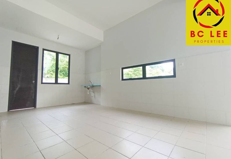 NEW UNIT CORNER GATED Kajang East 2 Storey Bandar Teknologi Kajang Semenyih