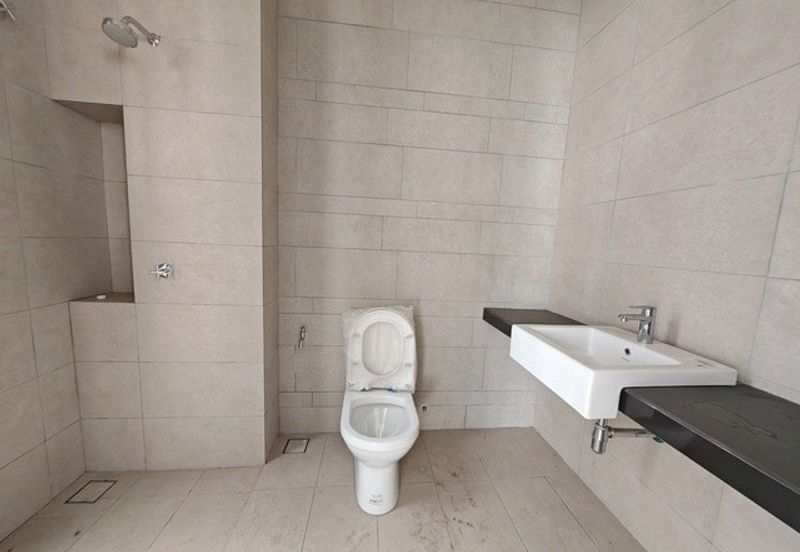 Gated & Guarded Super Size SemiD 