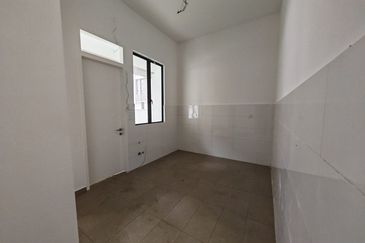 Gated & Guarded Super Size SemiD 