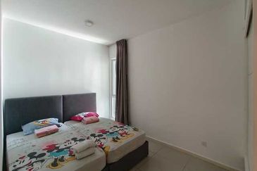 The Shore Hotel & Residences