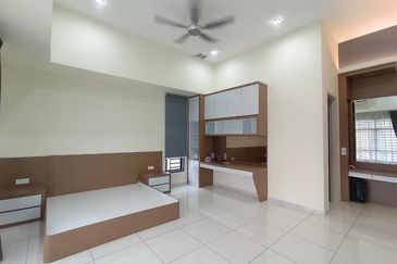 One Krubong Lake Garden