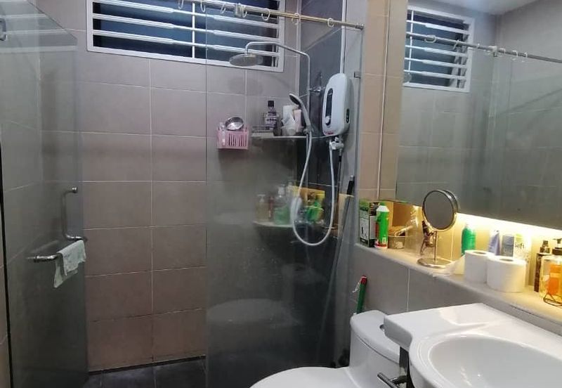 Taman Muzaffar Heights