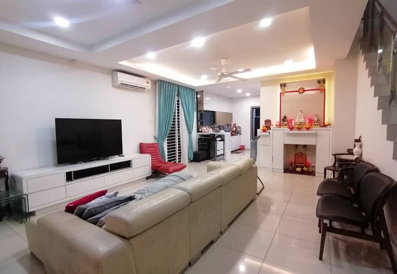 Taman Muzaffar Heights