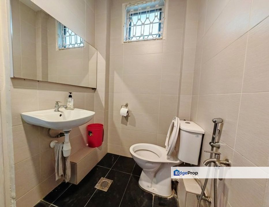 FreeHold 2 Storey SemiD @ Taman Sentosa , Melaka, Bukit Beruang