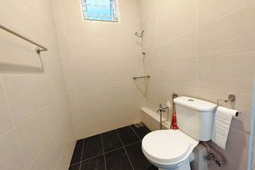 FreeHold 2 Storey SemiD @ Taman Sentosa 