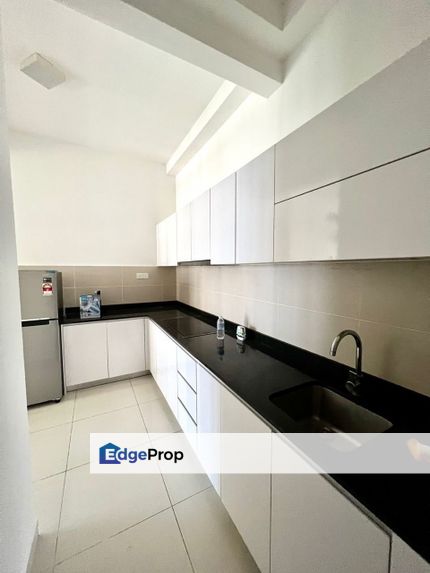 Freehold 3 Bedrooms Condo at Eco Nest Eco Botanic For Sale, Johor, Nusajaya