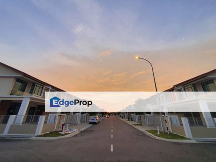 Freehold 2 Storey Terrace Renovated at Senadi Hills Iskandar Puteri For Sale, Johor, Nusajaya