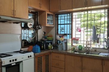 Lebuh Lembah Permai 3