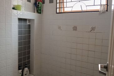 Lebuh Lembah Permai 3