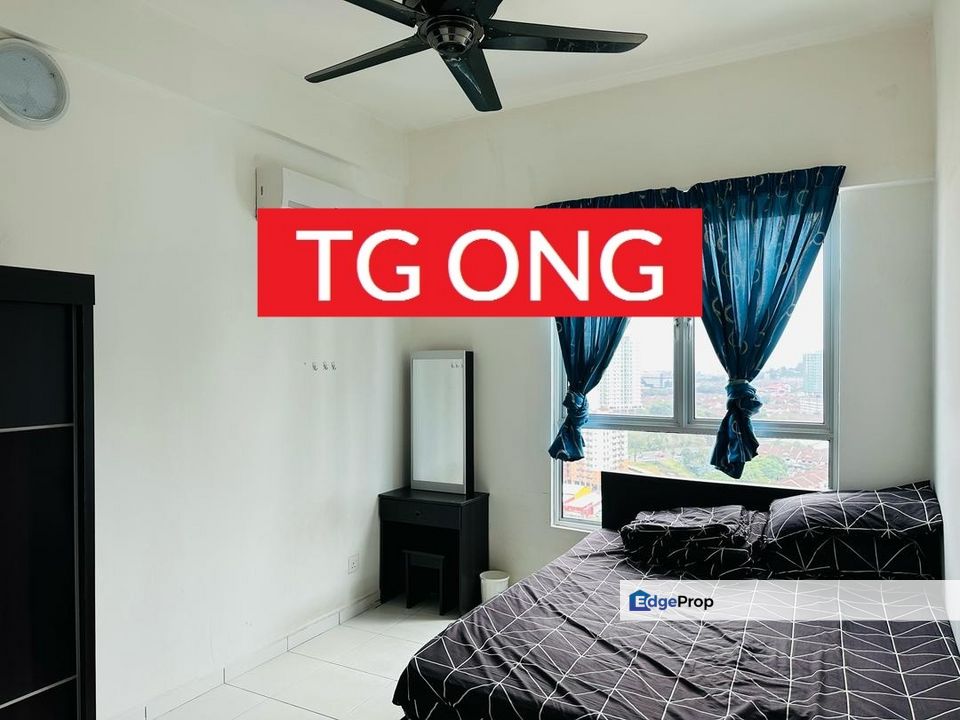 Golden Triangle 2 Carpark Mid Floor Furnish Move in Condition , Penang, Sungai Ara