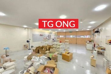 Pusat Perniagaan Jalan Raja Uda